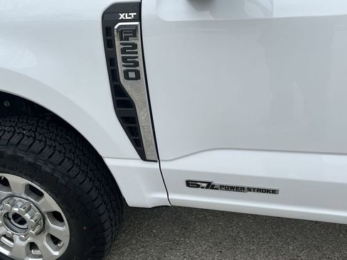 Used 2023 Ford F250 XLT image 29