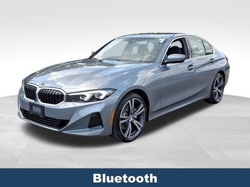 Used 2023 BMW 330i xDrive Sedan w/ Premium Package AWD/4WD image 4