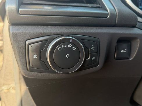 Used 2015 Ford Fusion Energi Titanium w/ Driver Assist Package FWD image 26