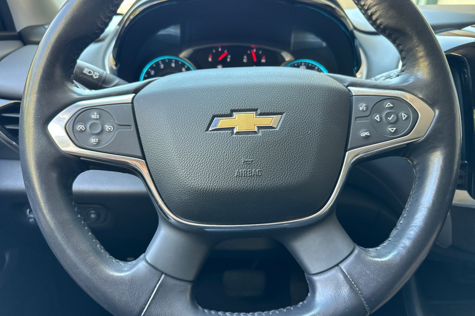 Used 2018 Chevrolet Traverse LT w/ LPO, Floor Liner Package AWD/4WD image 33