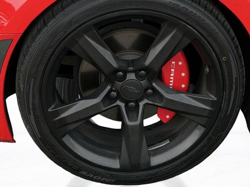 Used 2018 Chevrolet Camaro LT image 7