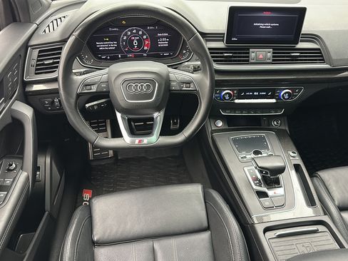 Used 2019 Audi SQ5 Prestige w/ Prestige Package AWD/4WD image 12