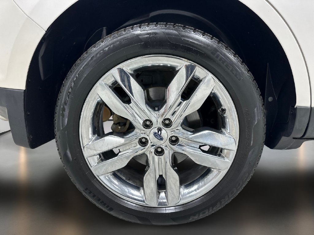 Used 2014 Ford Edge Limited w/ Equipment Group 302A FWD image 10