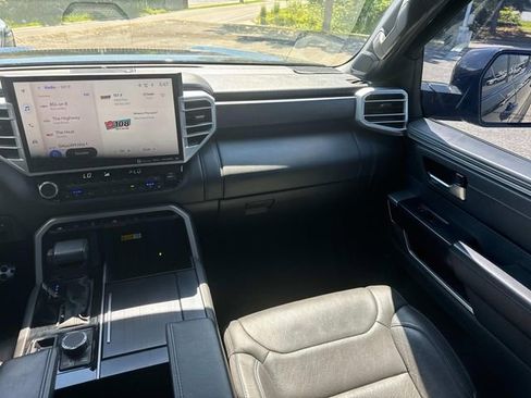 Used 2024 Toyota Tundra Platinum w/ TRD Off-Road Package AWD/4WD image 19