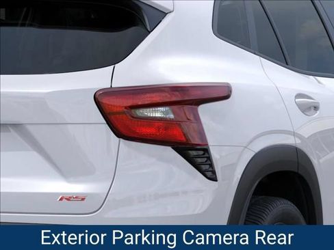 New 2026 Chevrolet Trax RS w/ Sunroof Package FWD image 12
