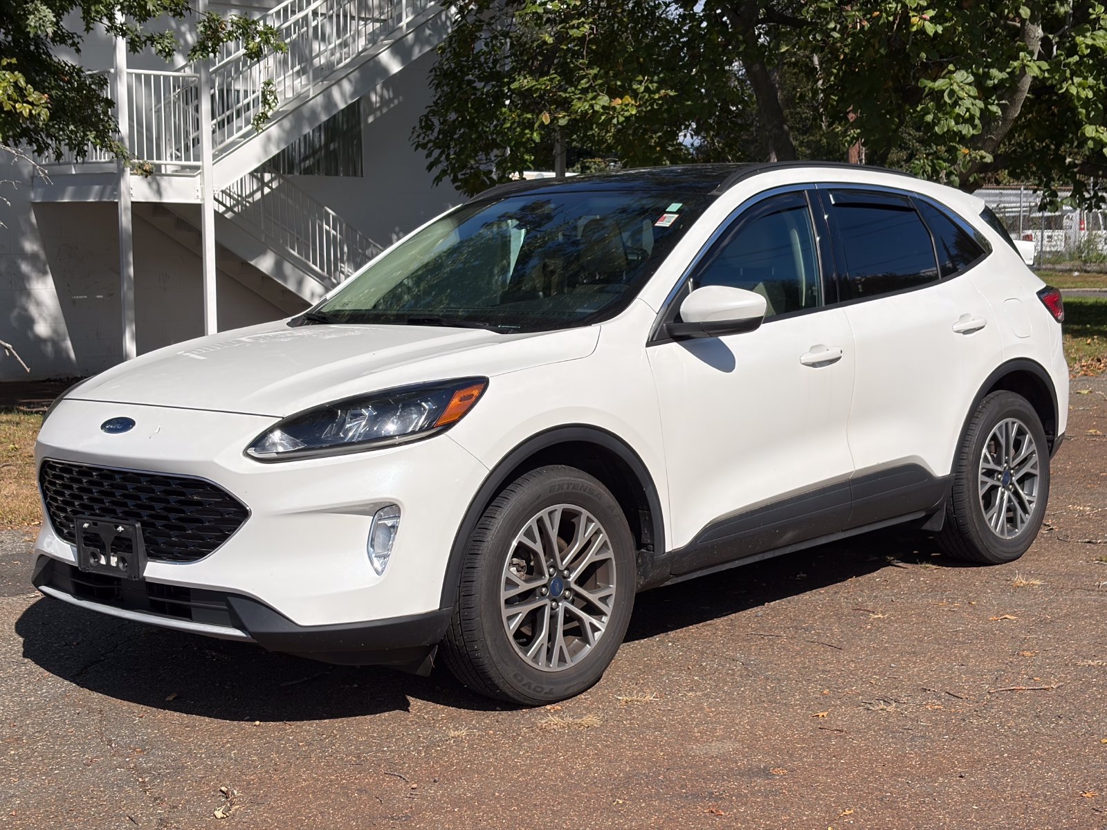 Used 2020 Ford Escape SEL AWD/4WD image 1