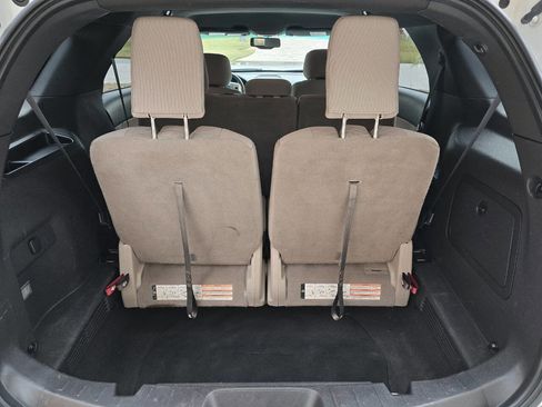 Used 2014 Ford Explorer 4WD image 9