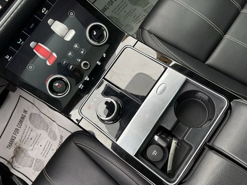 Used 2020 Land Rover Range Rover Velar S image 35