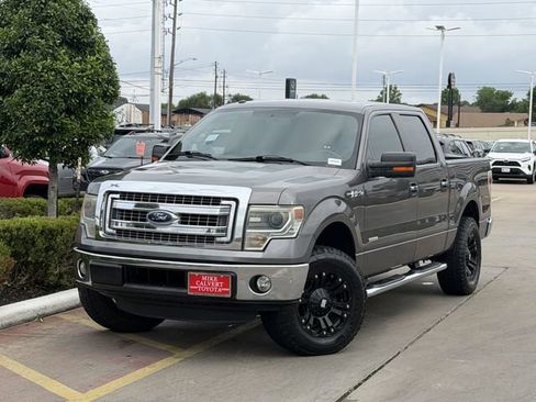 Used 2014 Ford F150 XLT w/ Equipment Group 302A Luxury RWD image 2