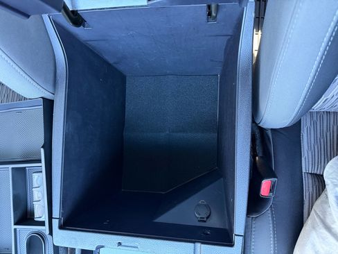 Used 2015 Toyota Tundra SR5 w/ TRD Off Road Package image 20