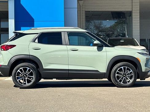 New 2026 Chevrolet TrailBlazer LT FWD image 4