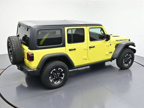 Used 2024 Jeep Wrangler Unlimited Rubicon 4xe AWD/4WD image 5