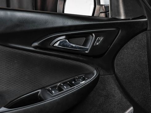 Used 2021 Chevrolet Malibu RS image 43