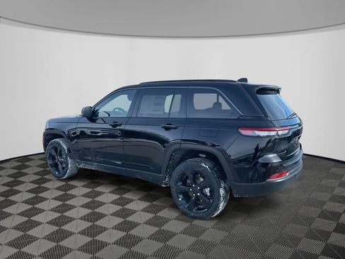 New 2026 Jeep Grand Cherokee Limited image 3