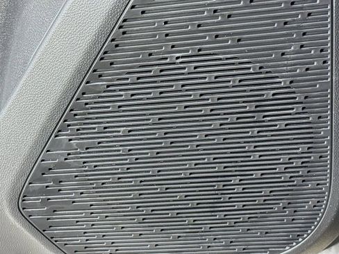 New 2026 Chevrolet Equinox RS image 24