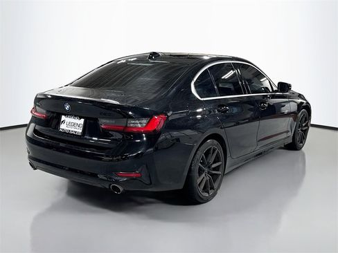 Used 2020 BMW 330i xDrive 330i xDrive w/ Driving Assistance Package image 7