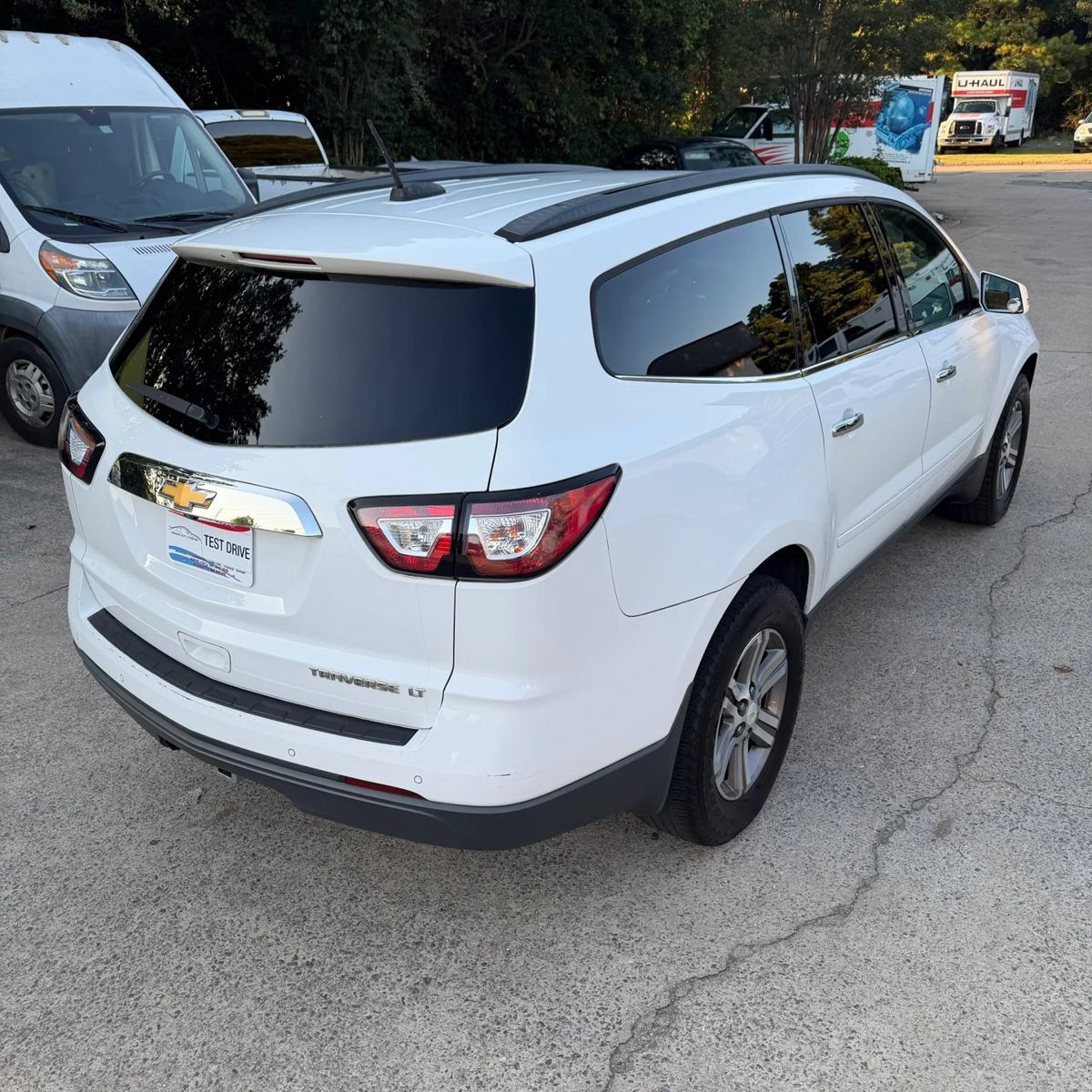 Used 2016 Chevrolet Traverse LT FWD image 4