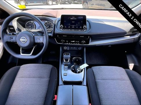 Used 2023 Nissan Rogue SV FWD image 5