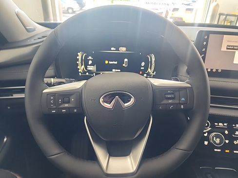 Certified 2026 INFINITI QX60 Luxe w/ Cargo Package AWD/4WD image 36
