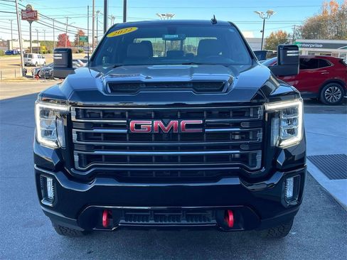 Used 2022 GMC Sierra 2500 AT4 image 8