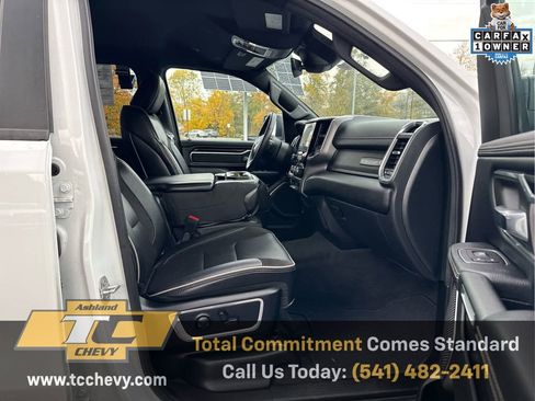 Used 2024 RAM 1500 Laramie image 15