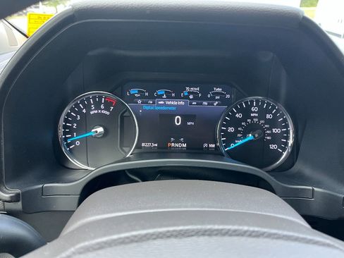 Used 2020 Ford Expedition Limited image 47