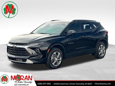 Certified 2024 Chevrolet Blazer LT FWD image 1