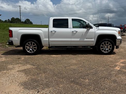 Used 2015 GMC Sierra 1500 SLT w/ SLT Crew Cab Value Package AWD/4WD image 6
