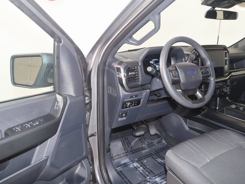 Used 2025 Ford F150 STX w/ Equipment Group 200A image 43