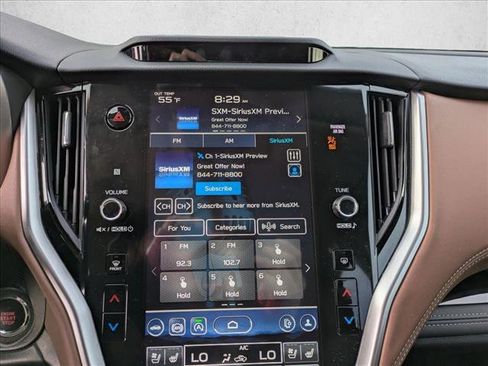 Used 2025 Subaru Outback Touring w/ Popular Package #2 image 13