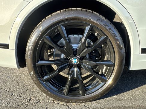 New 2026 BMW X7 xDrive40i w/ M Sport Package image 31