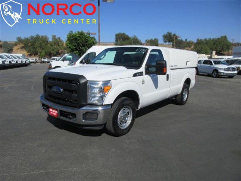 Used 2016 Ford F250 XL w/ Power Equipment Group RWD image 2