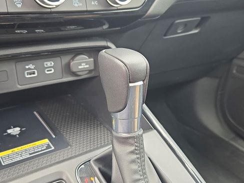 Certified 2025 Honda CR-V EX-L image 16