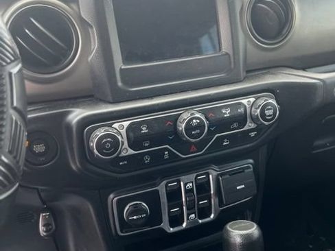 Used 2020 Jeep Gladiator Sport w/ Quick Order Package 24S AWD/4WD image 6