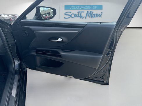 Used 2022 Lexus ES 350 w/ Premium Package FWD image 33