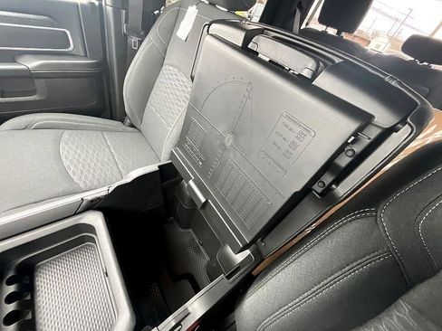 New 2026 RAM 2500 Big Horn AWD/4WD image 25