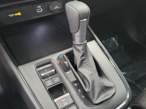 Used 2025 Honda CR-V LX image 31