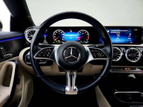 Certified 2025 Mercedes-Benz CLA 250 CLA 250 image 18