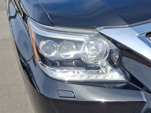 Used 2019 Lexus GX 460 Premium image 9