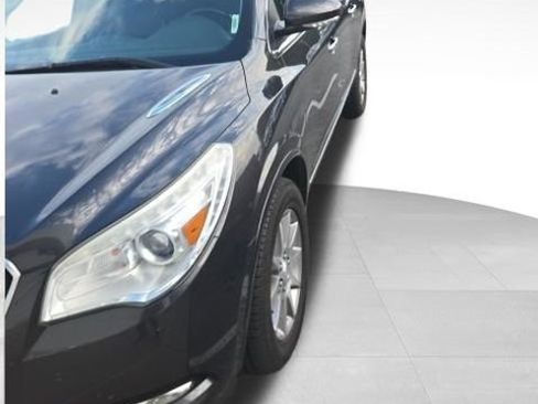 Used 2015 Buick Enclave Leather FWD image 2