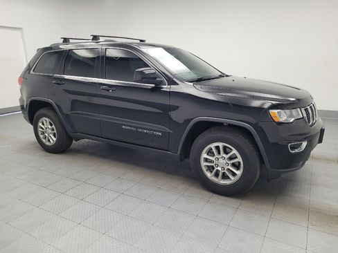 Used 2019 Jeep Grand Cherokee Laredo RWD image 11