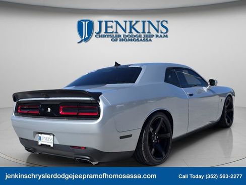 Certified 2023 Dodge Challenger R/T Scat Pack w/ Dynamics Package image 7