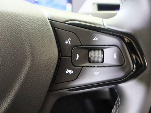 New 2027 Chevrolet Bolt LT w/ Comfort Package FWD image 29
