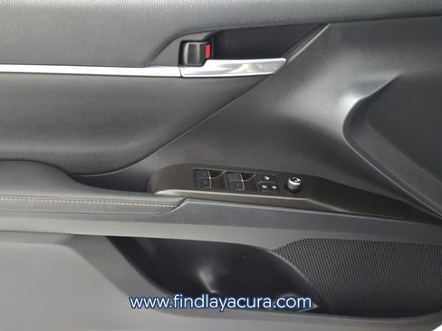 Used 2023 Toyota Camry XSE FWD image 19