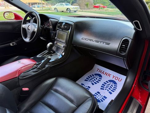 Used 2009 Chevrolet Corvette Coupe w/ Preferred Equipment Group RWD image 58
