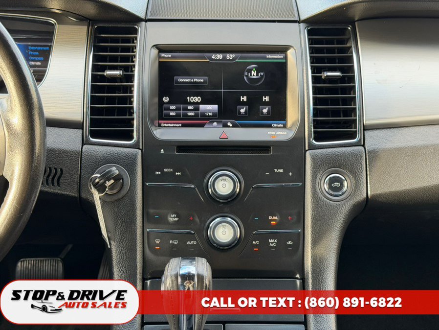 Used 2013 Ford Taurus SEL FWD image 12