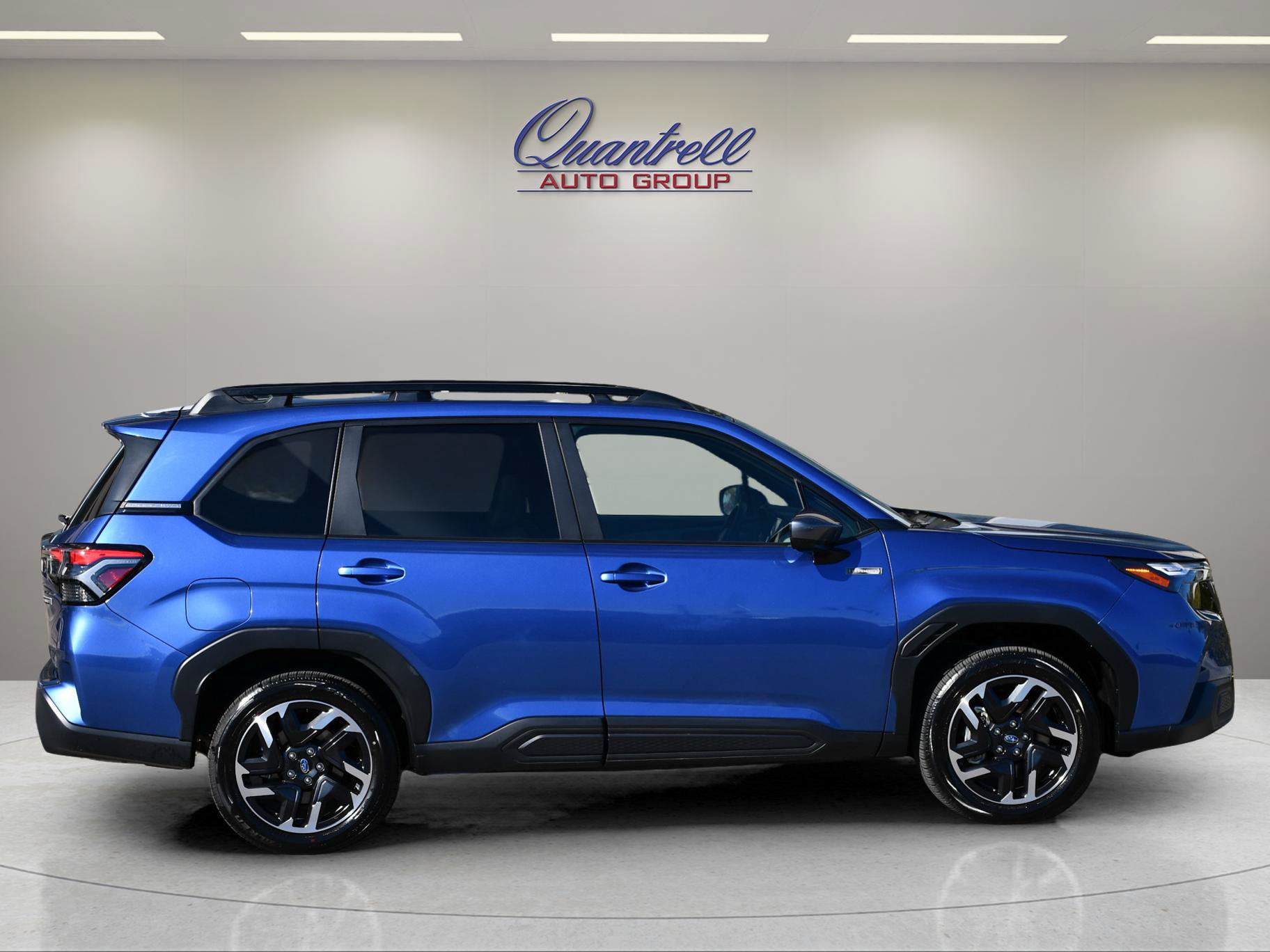 Used 2026 Subaru Forester Premium AWD/4WD image 3