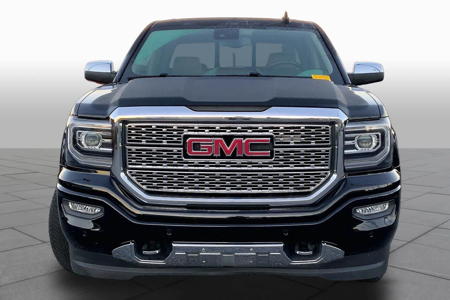 Used 2018 GMC Sierra 1500 Denali w/ Denali Ultimate Package AWD/4WD image 4