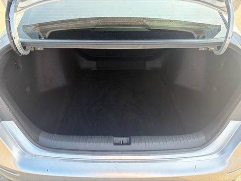 Used 2024 Honda Accord EX image 17