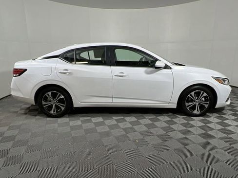 Used 2023 Nissan Sentra SV image 9